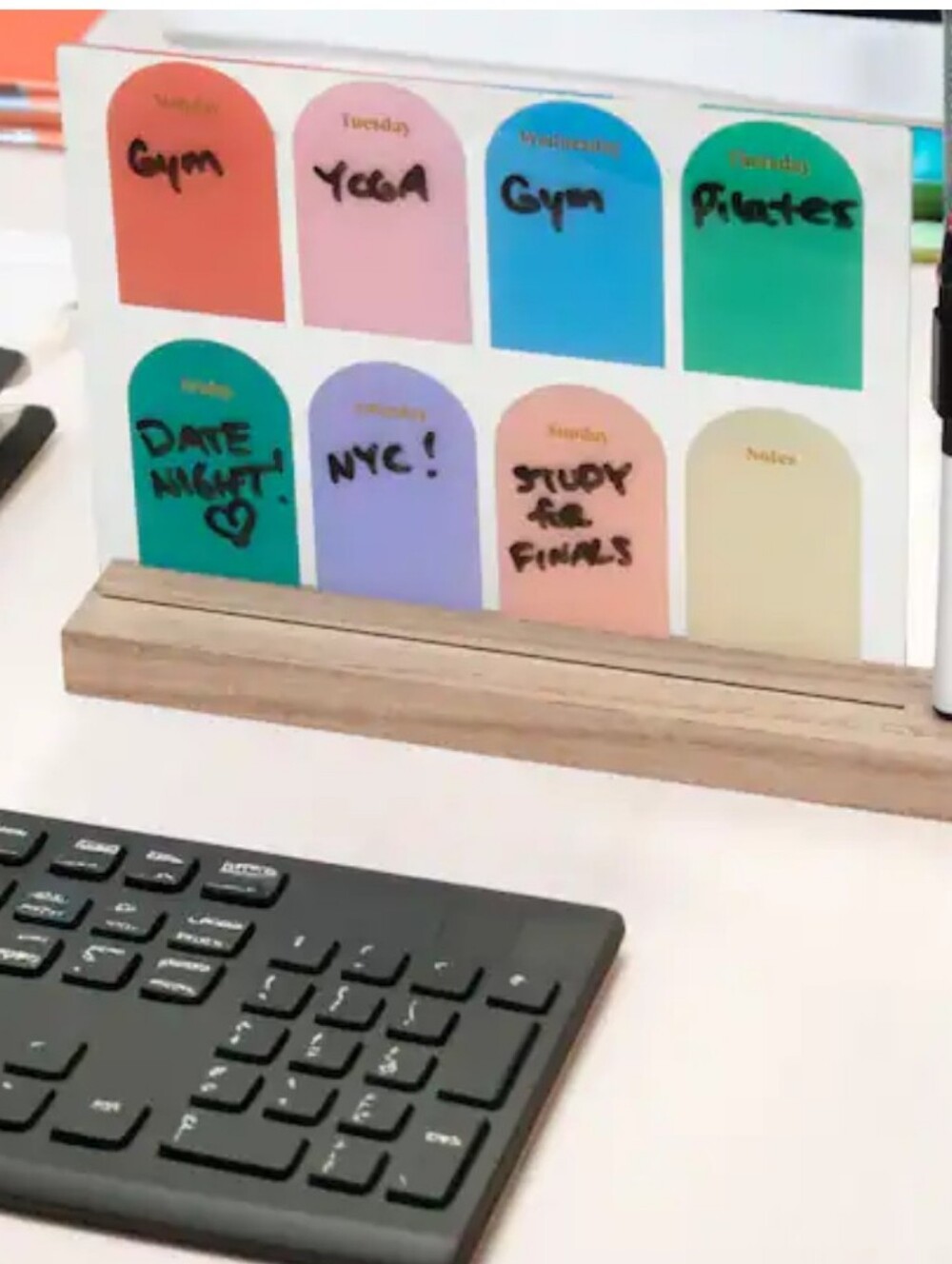 Horizon Group USA Weekly Planne Dry Erase Board w/Marker